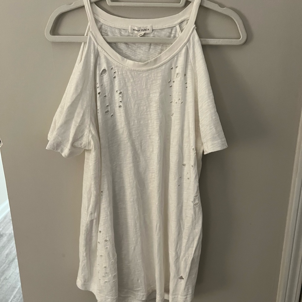 open shoulder ripped tee - white